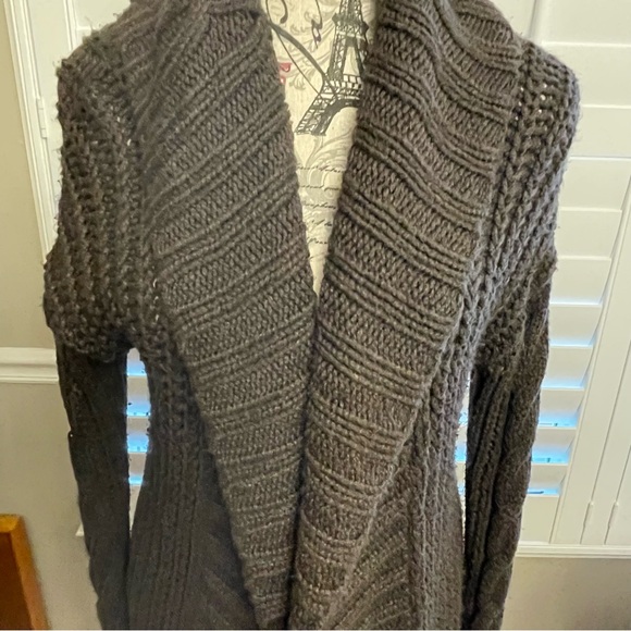 Abercrombie & Fitch Dark Brown Cardigan - Picture 2 of 6